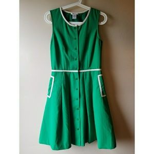 NWOT ModCloth Esley Kelly Green Rockabilly Dress